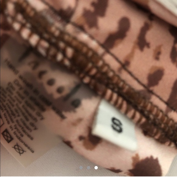 TACOOLA SWIM TOP - Picture 3 of 3